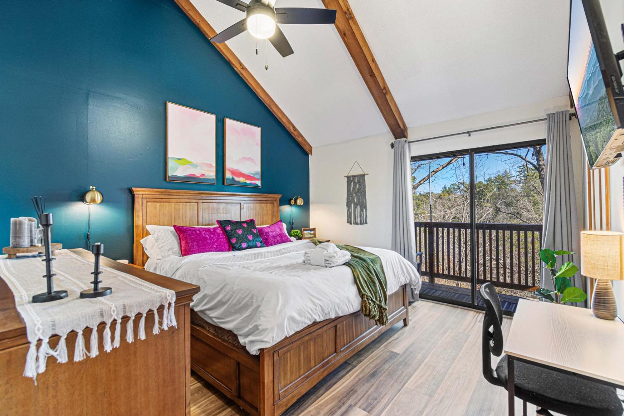 Hébergement de vacances The Family Stone Luxe Sleeps 12 Hot Tub Dogfriendly Dollywood Pigeon Forge